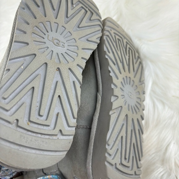 UGG BOW WINTER BOOTS SIZE 5 WOMAN - Picture 7 of 10